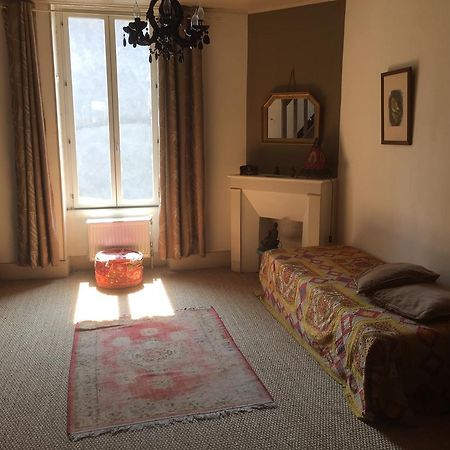 Bed and Breakfast Avec Plaisir Saint-Plaisir Экстерьер фото